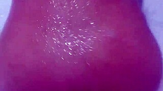 damn that gran culo shaking wild in the jacuzzi ohh yeahh