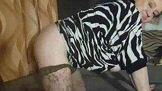 Klaudiaambergirl's Lingerie Tease Leads to Steamy Solo Stockings Masturbation