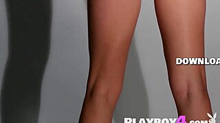 ever seen a big tits blonde milf strip her lingerie so seductively before posing like a hot babe?