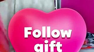 Indian Aunty Dances Wildly Exposing Huge Boobs