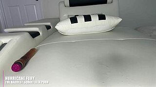 Muscular black milf squirts huge pussy juices for a full minute with toys