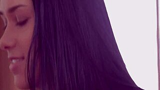 Teen explores oral fun