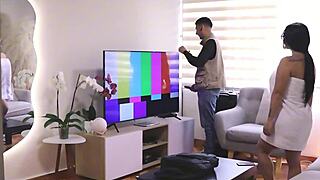 The repair guy couldn't resist fucking that horny latina's big ass hard