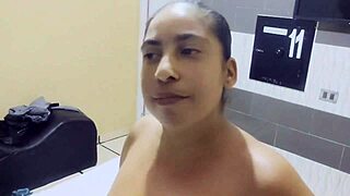 madura culona follada por 2 jovenes abuela nalgas grandes