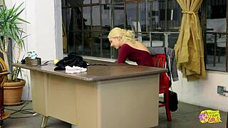 ballet girls' practice turns into soft kisses licks and tight pussy play