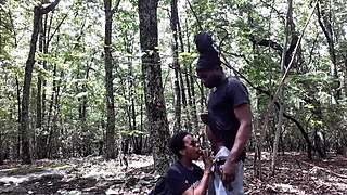 Southern babe licks ass and deepthroats in forest 😈💦
