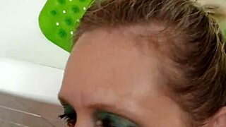 German milf prostitute Sandra gulps down sperm after blowjob!