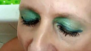 German milf prostitute Sandra gulps down sperm after blowjob!