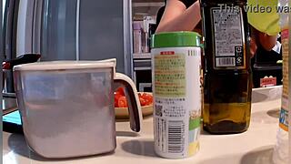 変態貧乳ヤリマン不倫人妻が中出し三昧でcreampieまみれの2日間 part3 舞30代パイパン主婦ハメ撮り