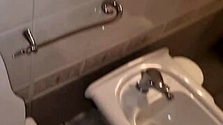 amica showers and my cock couldn't resist her moans handjob