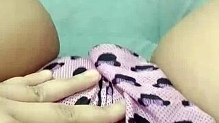 Pov latina pornstar prostitute small tits bitch masturbates wet sexy pussy with minnie shorts moaning orgasm tesao solo