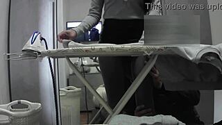 i'm that desperate housewife orgasming at home during work
