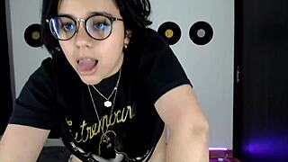 I Can't Stop Watching This Latina Tease Her Hot Moves!