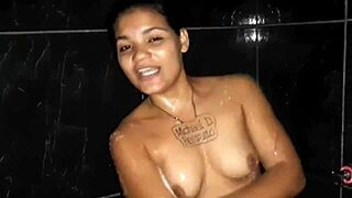 trailer com nego do whatsapp funk anal enquanto ninguém vê