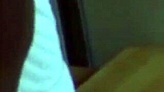 i crave that quick intense fuck with hot cum on my ass