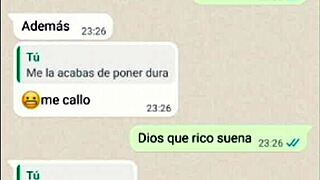 Mi novia chupa mi leche y dice que le encanta en web chat