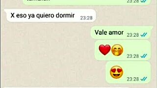 Mi novia chupa mi leche y dice que le encanta en web chat