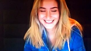 you seeing this blonde chaturbate slut rub her wet pussy live?