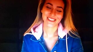 you seeing this blonde chaturbate slut rub her wet pussy live?