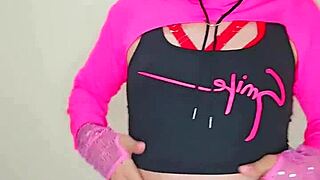 omg pink transsexual flaunts her delicious thick cock!