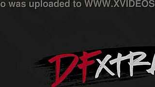 😍 horny lilith grace slurps that monster bbc deep!!