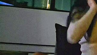 fucking this tiny 18 yo teen on the couch in dim light feels so real and homemade