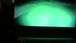 WATCH THIS CANDID AMATEUR GIRLFRIEND BENT OVER DOGGY!