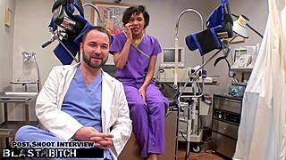 student jackie banes caught spreading shaved pussy now taking deepthroat blasts backstage 😈🔥