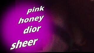 he explores her massive ebony ass shaking wildly during play