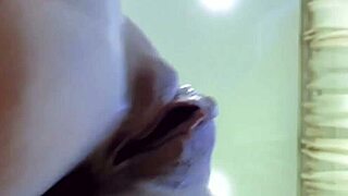 Suck my plump labia lick meaty pussy!