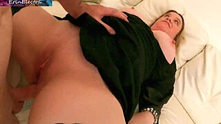Stepmom Begs for Anal Creampie After Wild Doggystyle with Huge Cock in Her Big Ass!