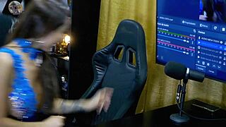 belinha baracho bends over podcast table flashing huge ass for ruan