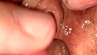Amateur Pink Pussy Close Up 132 Days After Losing Virginity Lick Masturbation