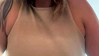 WOW, my gym tits got so hard in times square, sweat dripping down my wet pussy as gringos stared with hard cocks!!