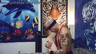 maxxx loadz hammers shaved italian milf pussy machine style