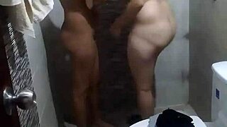 oh man i fuckd mi hermanastra y mi novia real trio sexo so hot curvy!!