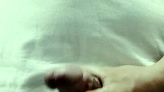 Pretty Filipina Girlfriend Gives Handjob and Facial Cumshot in Sensual Bedroom Sex