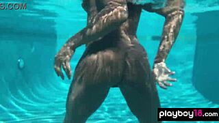 naked ebony milf ana foxxx fingers hairy pussy underwater