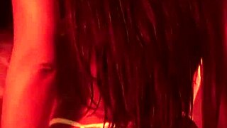 Roxy Santiago Delivers Raw Peruvian Passion