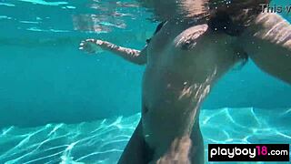 naked ebony milf ana foxxx fingers hairy pussy underwater