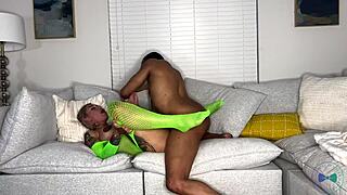 omg pregnant big booty slut takes another huge bbc breeding creampie deep 😍🍆💦