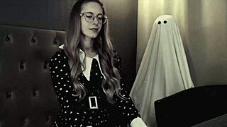 halloween wednesday's juicy ride sounds hide curvy secrets