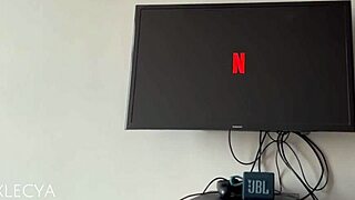 i watched netflix with a hot blonde and ended up cumming in her mouth