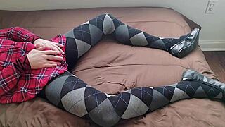 Shemale jerks off plaid dress tights!
