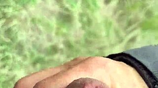 Dickflash!! I jerk off outdoors with ladies watching from afar, cumming hard!