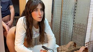 padrastro gordisimo joins hijastra in bathroom everything caught on cam