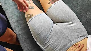ever worshiped a fat tight pussy bulging through leggings like this?