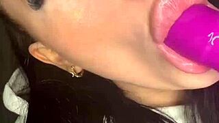 horny british girl i need my solo toy play so bad right noww!!