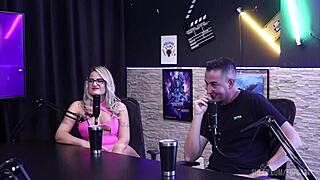 Monica lima and hot blonde go wild live brazilian putaria fucking everyone watching