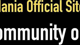 i can't stop staring at serena blair's huge pussy lips while she rims me